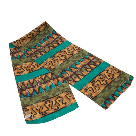 Geometric Print 100% Silk Rectangular Scarf - Picture 3 of 6